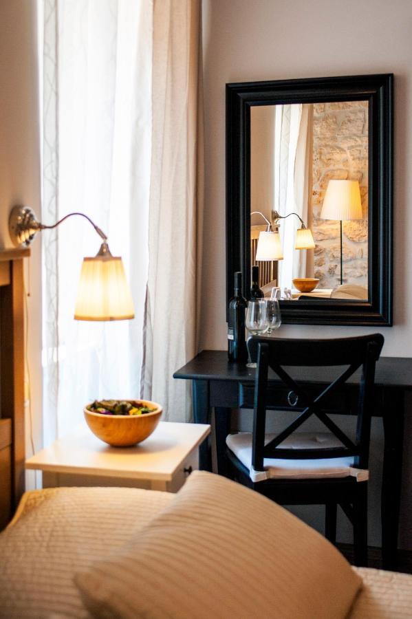 Apartments Carera 42 ロヴィニ エクステリア 写真