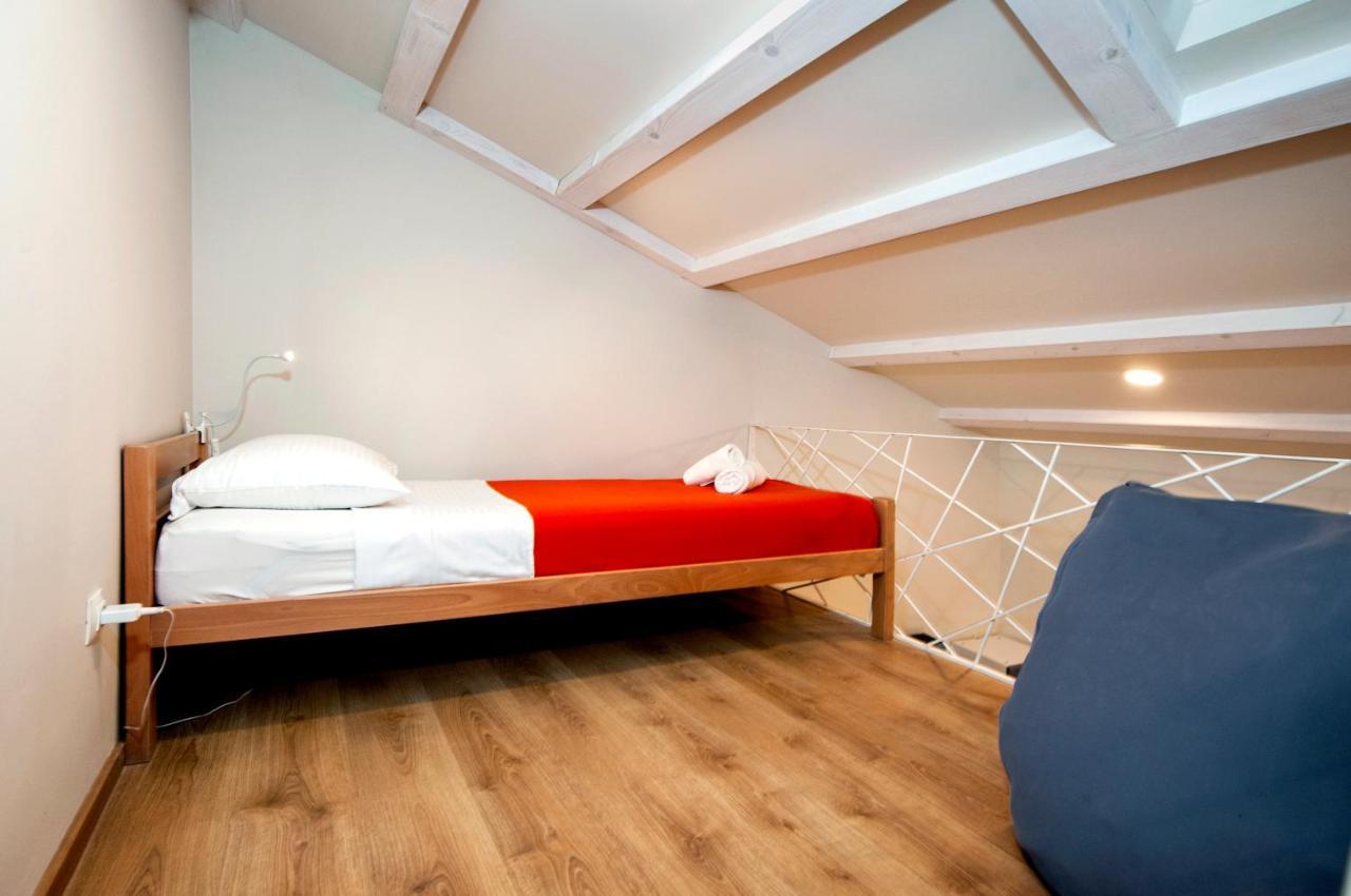 Apartments Carera 42 ロヴィニ エクステリア 写真