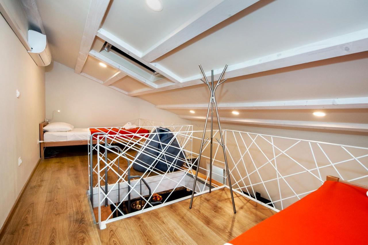 Apartments Carera 42 ロヴィニ エクステリア 写真