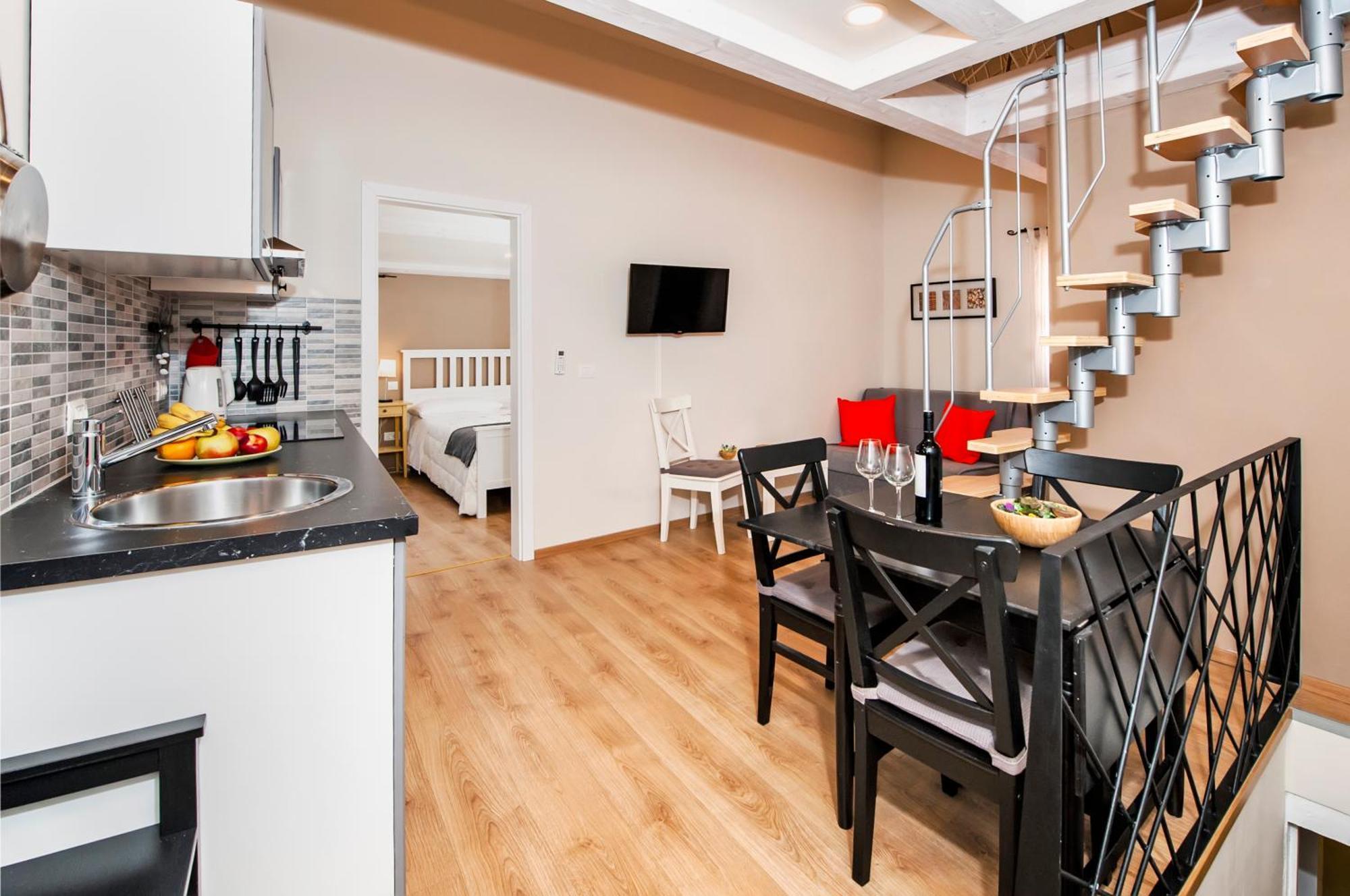 Apartments Carera 42 ロヴィニ エクステリア 写真